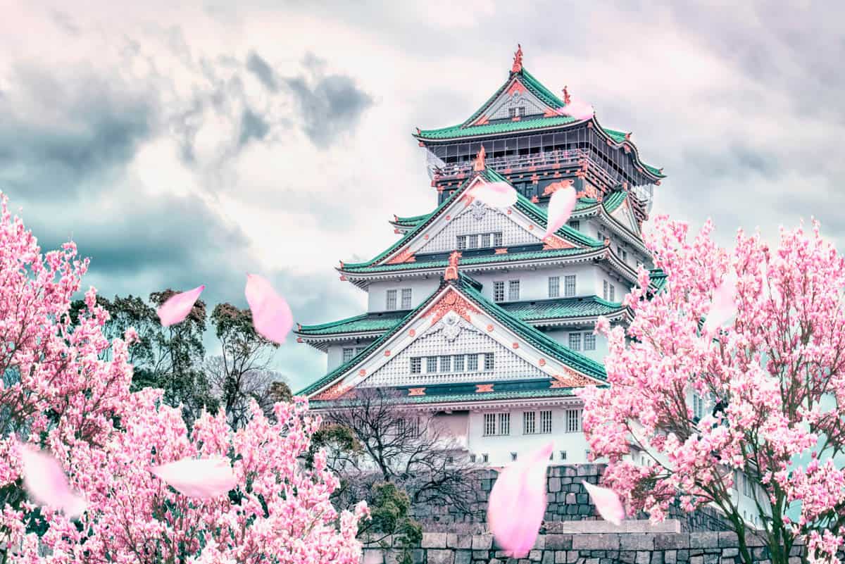 Osaka-Castle-Spring-2